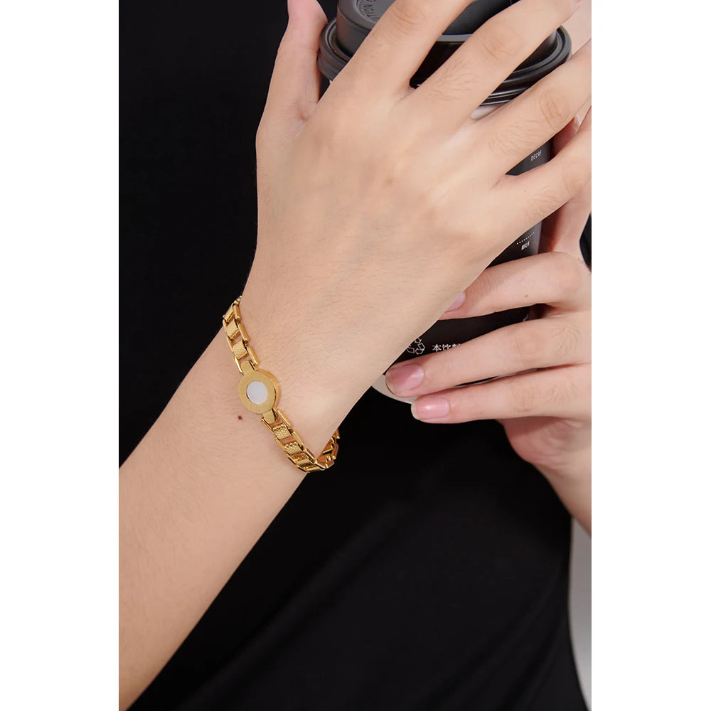 The perfect Gift Bracelet Made With 316L Stainless Steel The perfect Gift Bracelet Made With 316L Stainless Steel